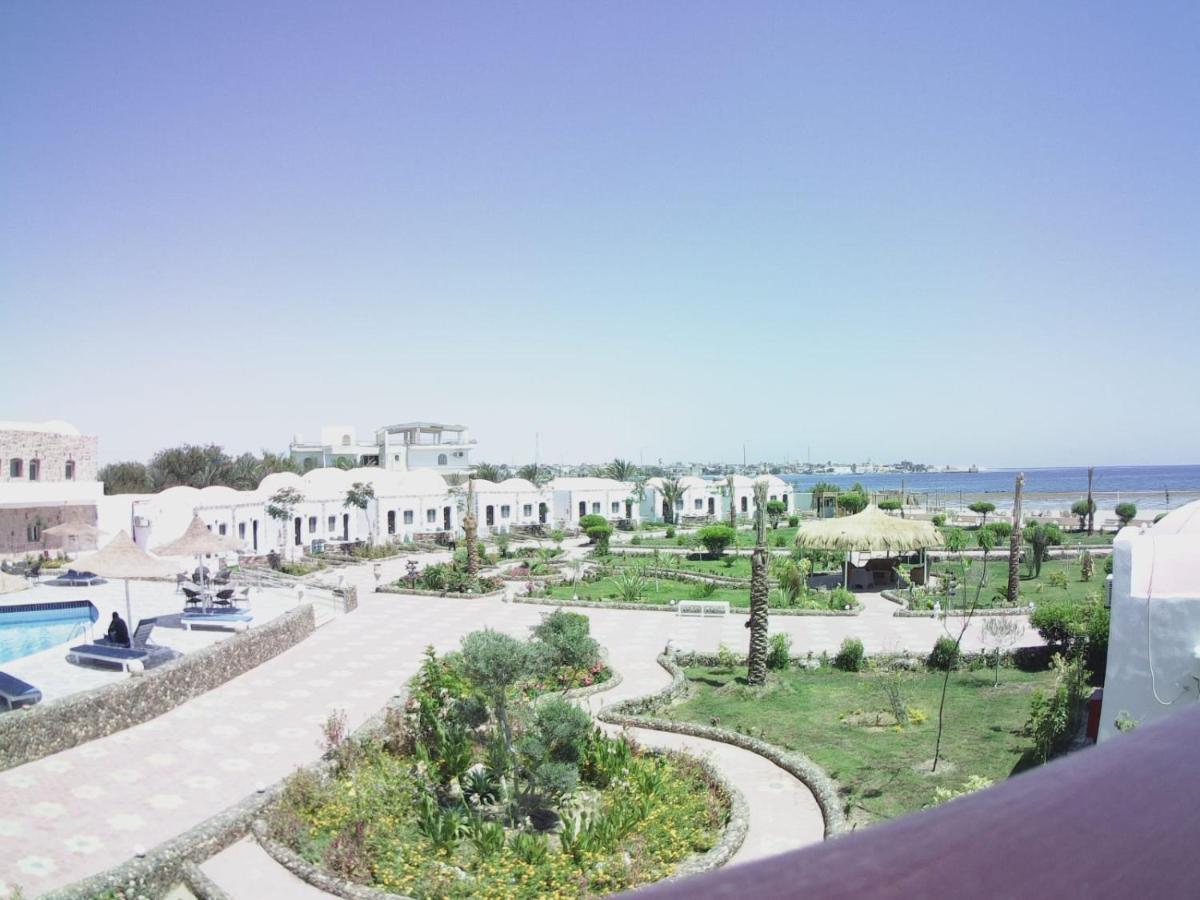 Dolphin Continental Hotel El Qoseir 外观 照片